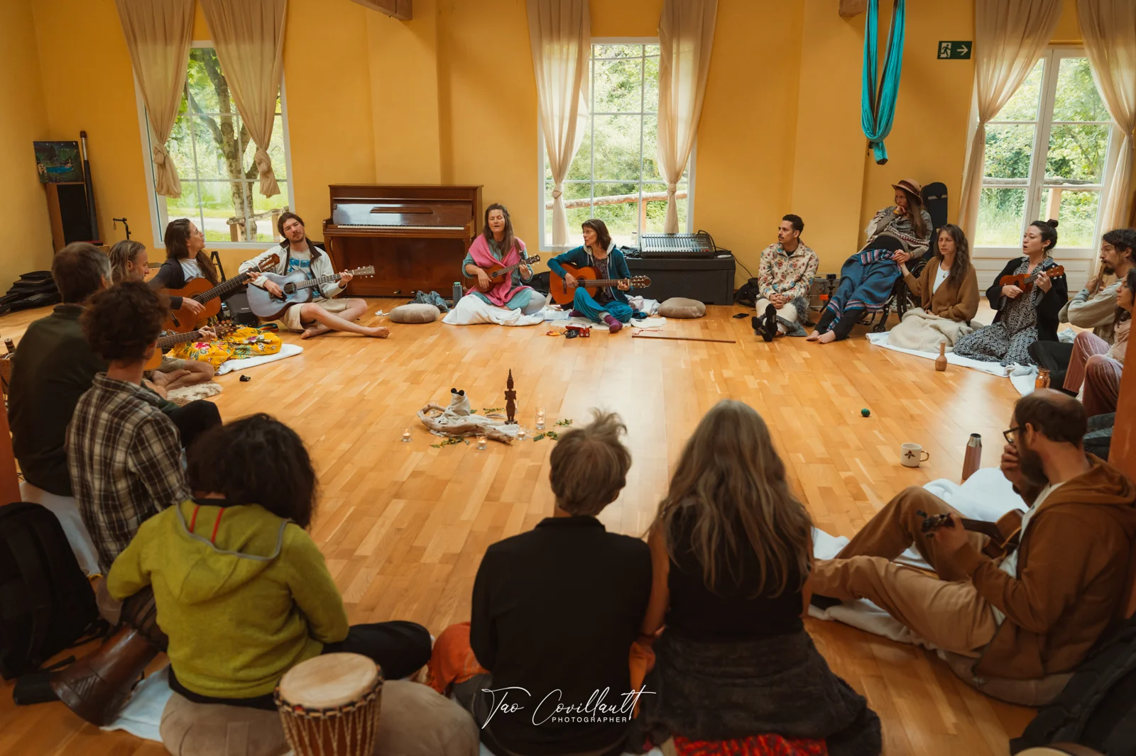 Musicians Gathering — Le Moulin d’Abondance — event photograph 3