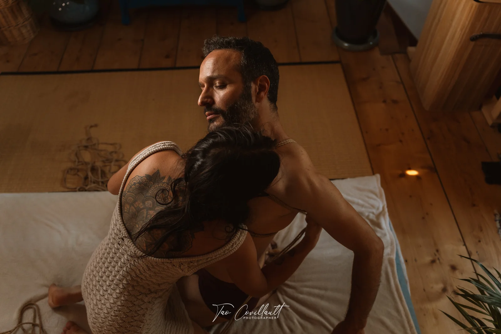 Elise — Massage & Shibari session — photograph 92