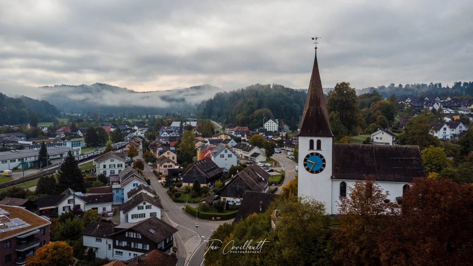 Aerial perspectives — photograph 3