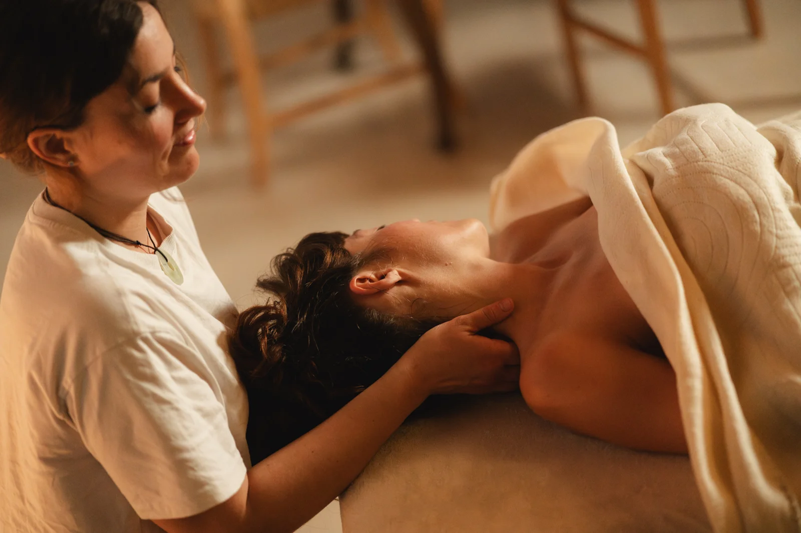 Verena — Massage Laila — photograph 25