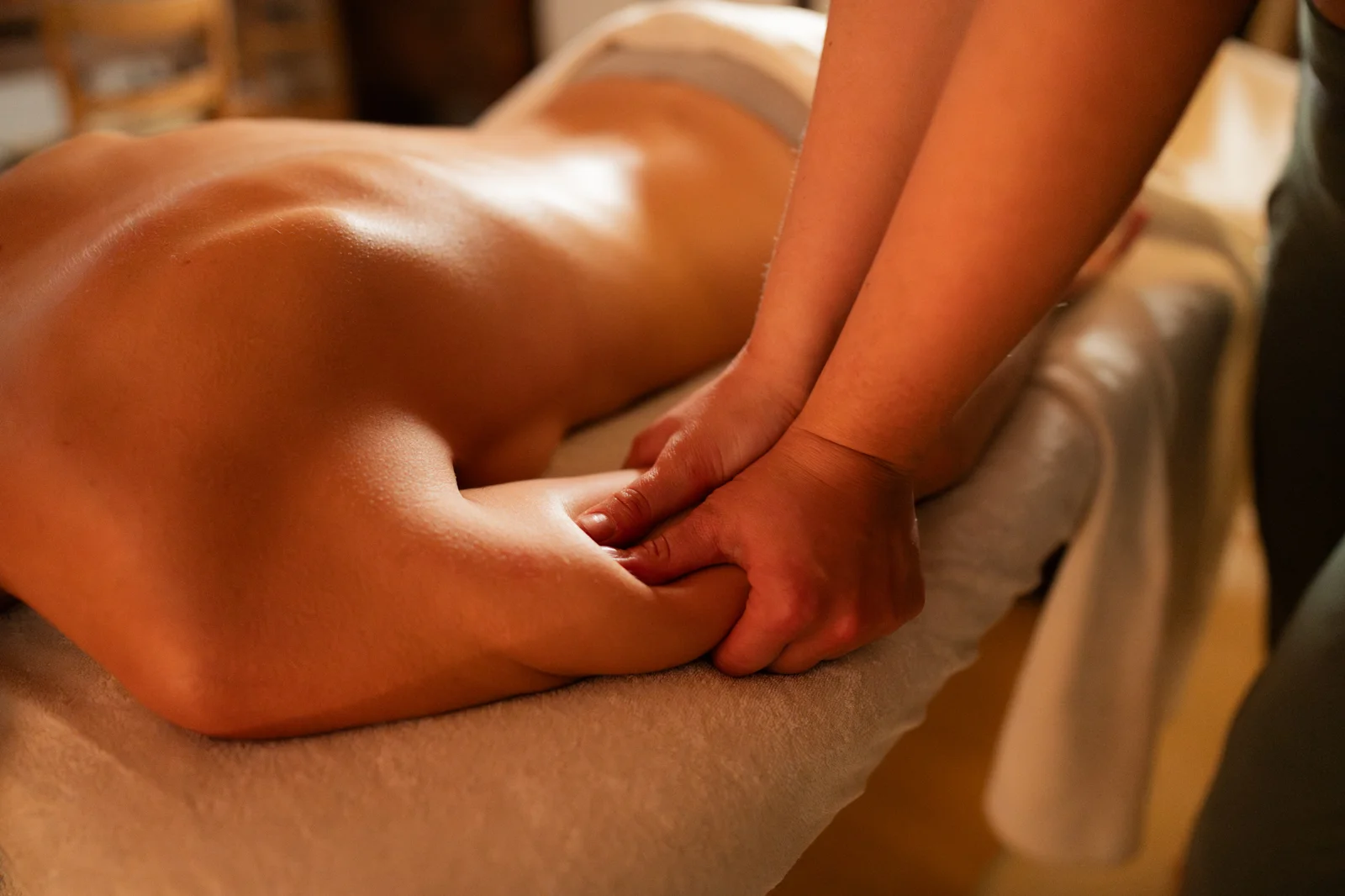 Verena — Massage Laila — photograph 9