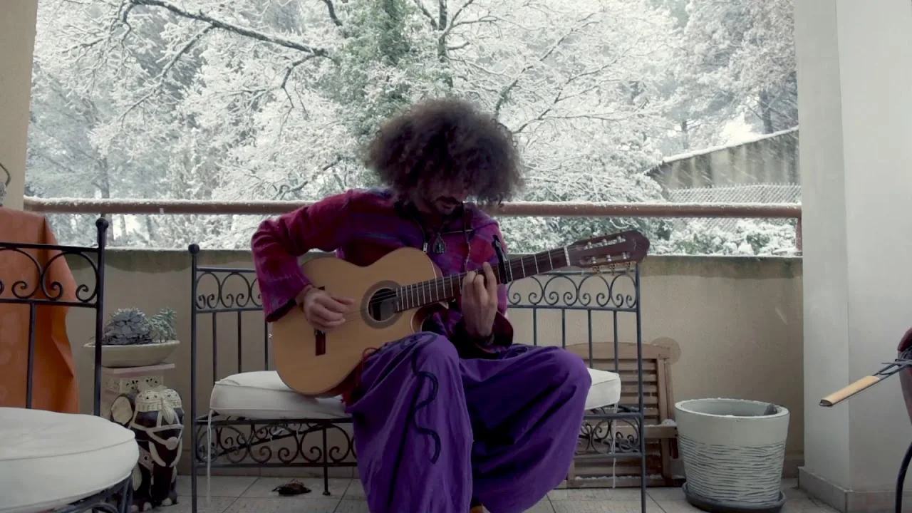 Tao Covillault - Staring at the stars (Passenger Cover) — official video poster